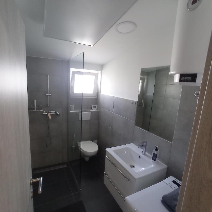 Apartmaja Eva&Pia Koper Exteriör bild