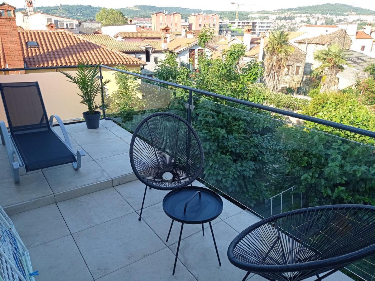 Apartmaja Eva&Pia Koper Exteriör bild
