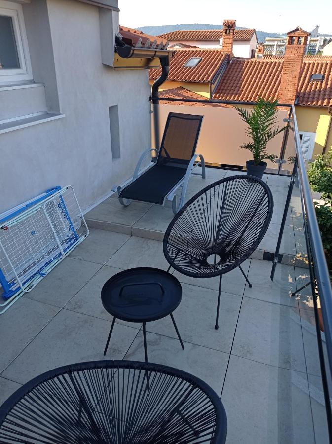 Apartmaja Eva&Pia Koper Exteriör bild